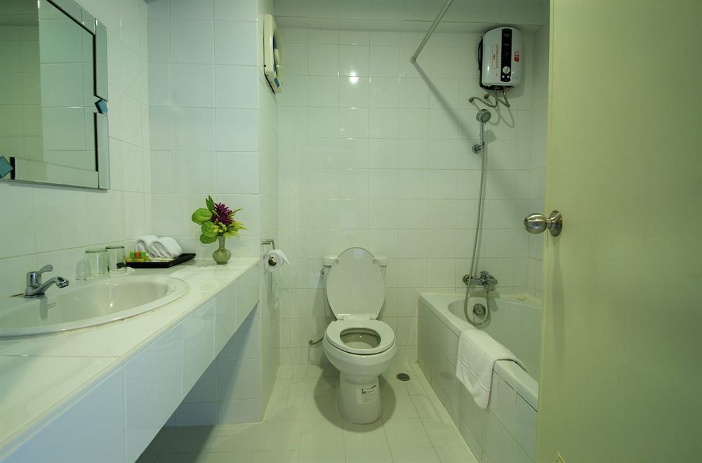 Vista Hotel Chiang Mai - Sha Extra Plus Εξωτερικό φωτογραφία